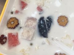 -潘先生平价海鲜城(神州半岛店)