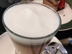 -广州汇华希尔顿逸林酒店