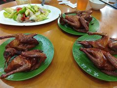 招牌妙龄乳鸽-煲煲掂风味煲仔饭餐厅(西区店)