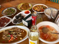 -芦茨金富饭庄·25年老字号·专做稻草鸡
