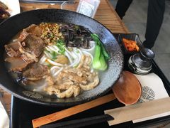 -俏湘私房菜(国贸店)