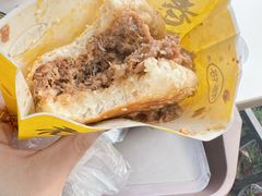 牛肉烧饼（多肉）-穆得·老周家牛肉烧饼(普利街店)