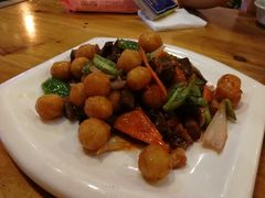 -鹤乡东北菜(崮山路店)