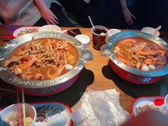 -胖哥俩肉蟹煲(时代广场店)
