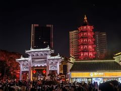 -绳金塔