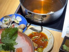 -枝魯枝魯自助料理