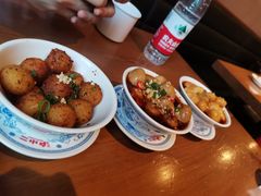 -炉小二铜锅牛蛙•川湘菜(三里屯店)