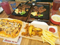 火龙果系列饮料-必胜客(WOW梦之城店)