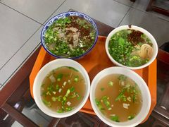 -牛一嘴·兰州牛肉面·大盘鸡(财富中心店)