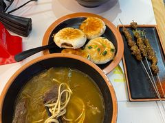 -瞪眼牛煎包·大锅牛肉汤(懿德城店)