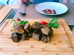 -春树下·树屋花房西餐厅(罍街AS1980店)