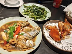 -鑫悦楼煎蟹·16年海鲜大排档