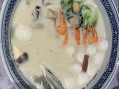 极品八宝鱼头皇-山外山菜馆(玉泉路店)