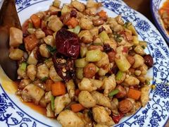 -何哥鲜鱼餐厅(龙湖花园店)