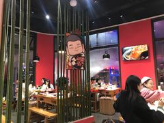 -牛华八婆麻辣烫(龙湖U城店)