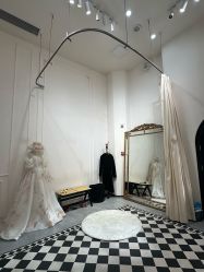 -纯色时光婚纱艺术馆WHITE