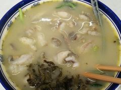 -明呈黄鱼面馆(斜土路店)