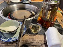 -大匠工房古船木艺术餐厅·猪肚鸡专门店(长白仙岛店)