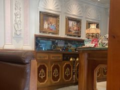 -秘密旅行Bonjour(黑金冠 江南西店)