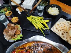 -铜元老码头鳝鱼火锅