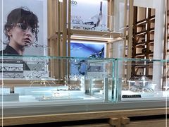 -the WAREHOUSE optic(三里屯分店)