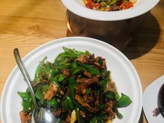 -胡子大厨·超级小炒肉(晶耀前滩店)