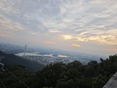 -紫金山山顶公园
