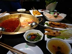 -怡品川宇火锅(宝立方店)