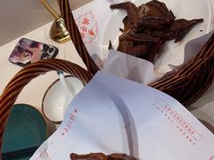 -鸽子侯·家宴·平价海鲜(绿地店)