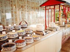 自助取餐区-北京王府井希尔顿酒店·万斯阁西餐厅