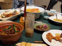 -荷风细雨·中国茶宴(世纪大道店)