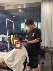 -厘里·salon