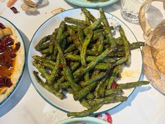 -嗨辣小聚·盘锦河蟹·海鲜烧烤龙虾(盘锦十年好店)