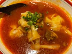 -八二小区抄手(龙湖上城天街店)