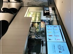 -喜茶(东莞雍华庭店)