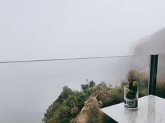 -悬崖咖啡厅