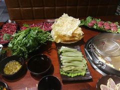 -高兴壹锅·潮汕鲜牛肉火锅(良乡梅花庄店)