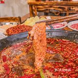 中和美食扛把子，这家火锅每天排长队！