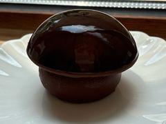 -VERIE BAKEHOUSE