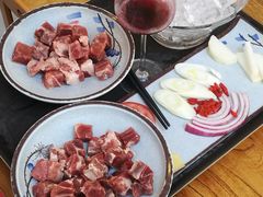 -毛辣果·贵州红酸汤牛肉火锅(西单店)