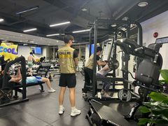 -超鹿运动(达信大厦店)
