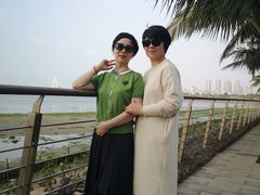 -万绿园