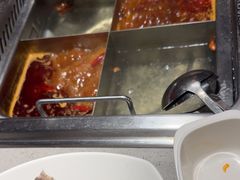 -海底捞火锅(金山百联店)