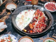 -周小明火锅(黑金冠社区店)