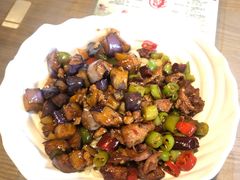 -乐三里屯面馆(阿那亚店)
