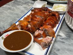 -蔼若春.传承三十年云南菜(金碧公园店)