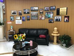 -雅悦齿科(顾村公园店)
