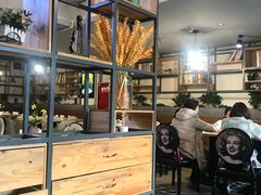 大堂-遇见小厨·北京烤鸭·江湖菜·川菜(广福桥店)