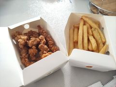 -必胜客(欢乐颂店)