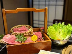 -山川小町·极番烧肉(新地假日广场店)